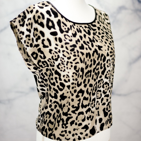 Tops - Leopard Dolman top